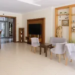 Cihantuerk מלון 3*