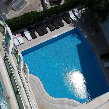 Hotel Cihantuerk 3*