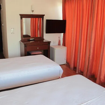 Hotel Cihantuerk 3*