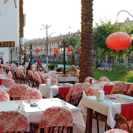 Cihantuerk Hotell 3*