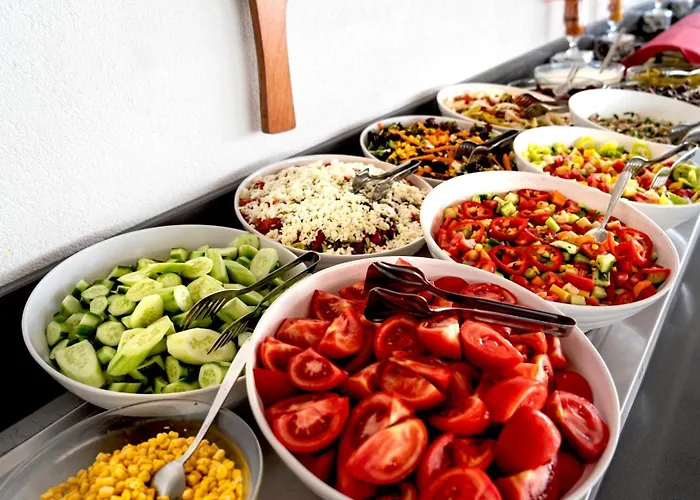 Отель Cihantuerk